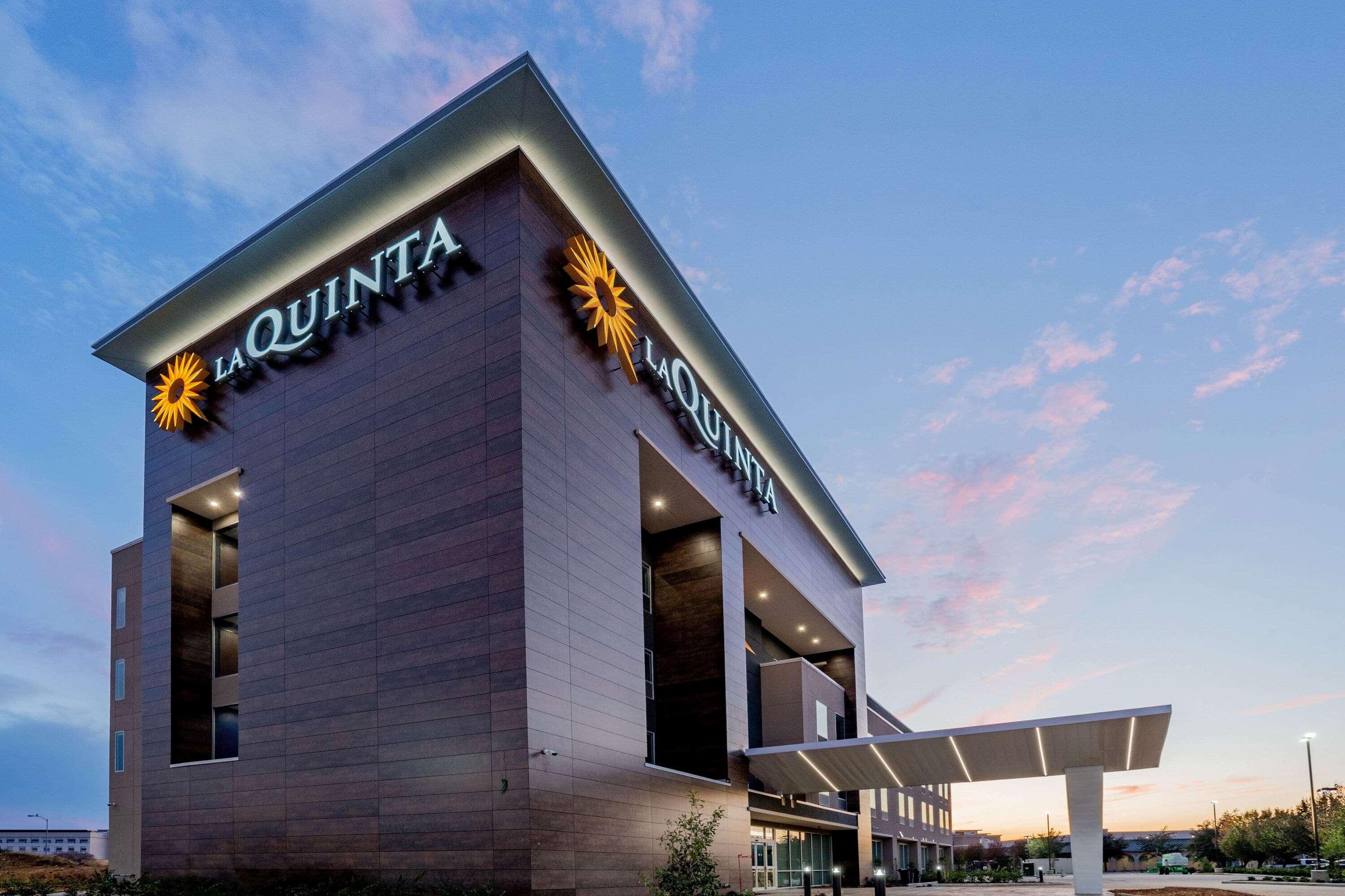 La Quinta Inn & Suites Katy-Mills By Wyndham Katy Exteriör bild