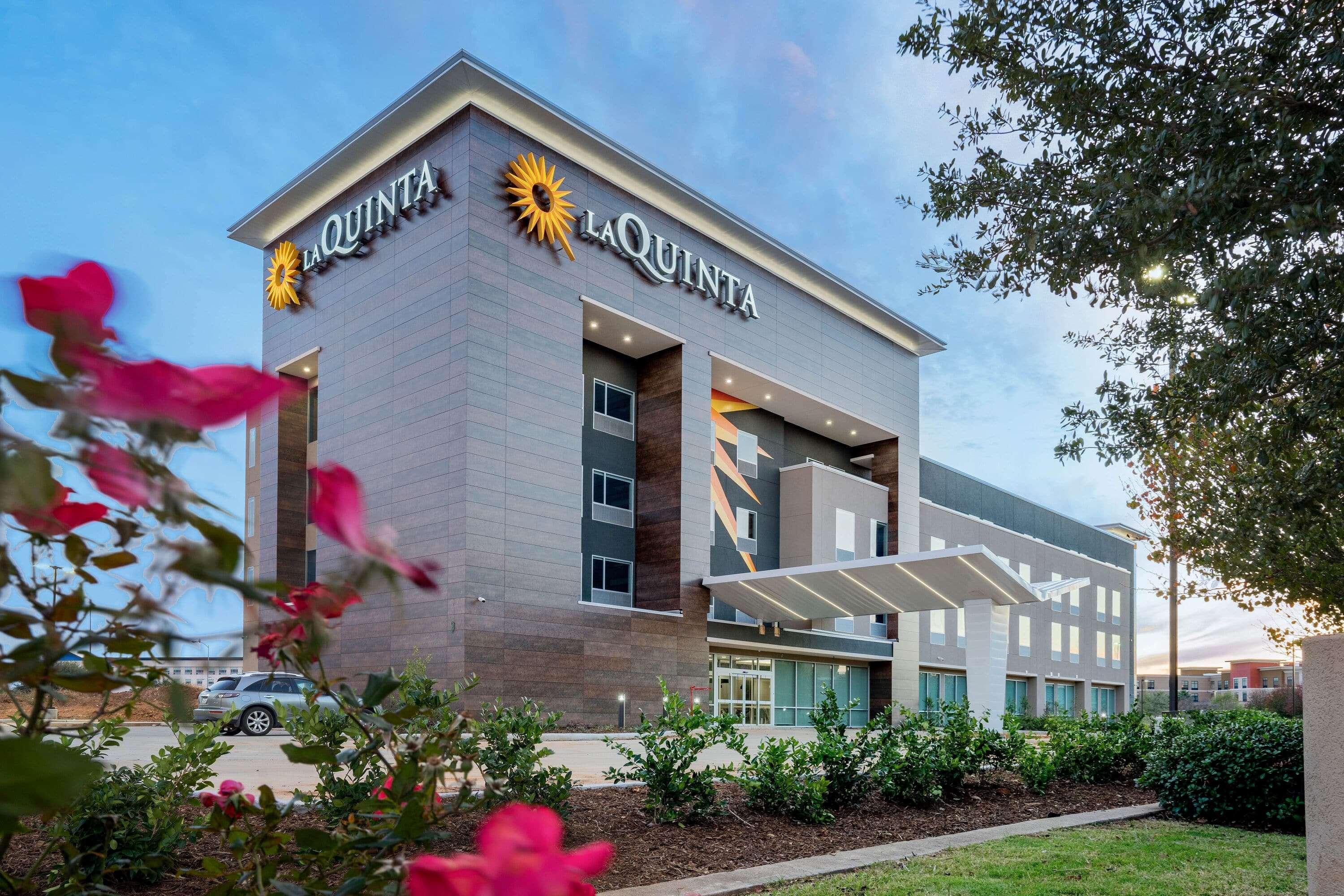 La Quinta Inn & Suites Katy-Mills By Wyndham Katy Exteriör bild