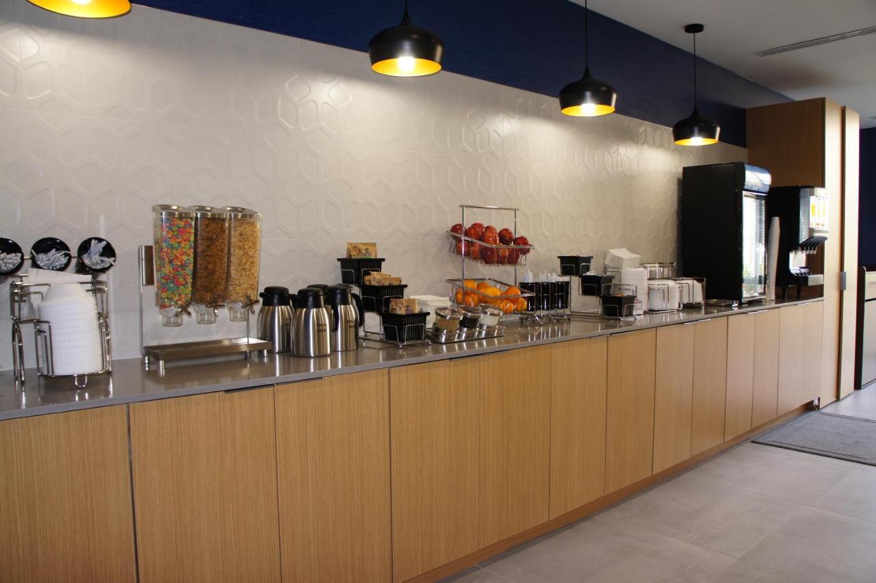 La Quinta Inn & Suites Katy-Mills By Wyndham Katy Exteriör bild
